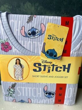 Kids' Light Blue Short Sleeve Jogger Pajama Set - Stitch Print